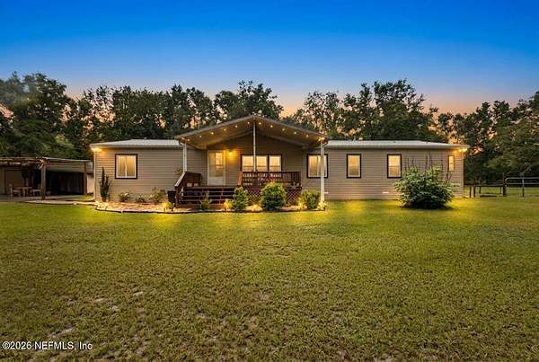 10 Acres of Land with Home for Sale in Fort White, Florida