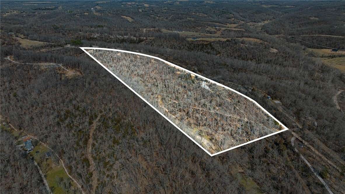 33 Acres of Recreational & Residential Land for Sale in Rogers, Arkansas
