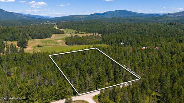 5 Acres of Residential Land for Sale in Athol, Idaho