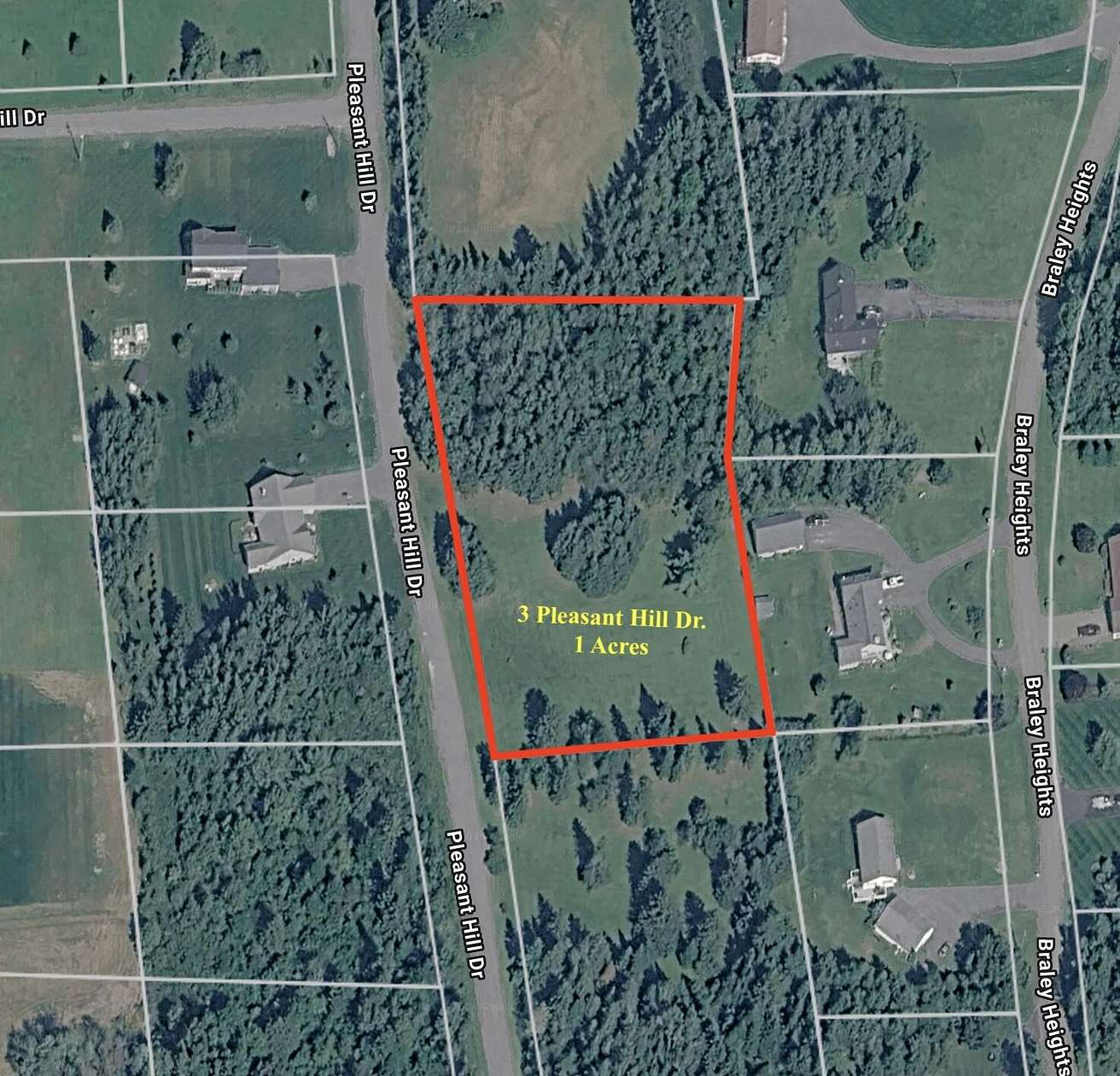 1 Acre of Residential Land for Sale in Mapleton, Maine