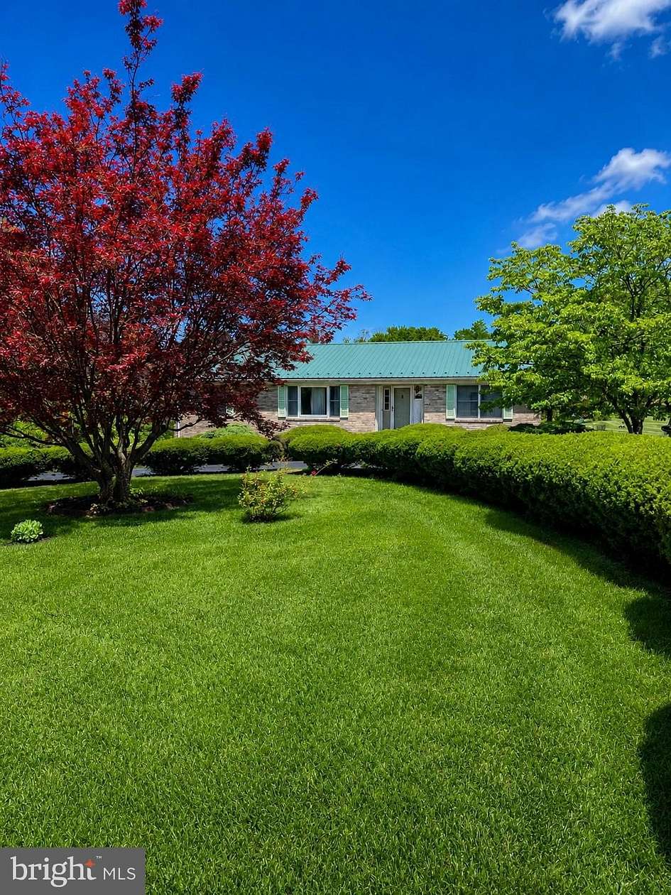 2.59 Acres of Land with Home for Sale in Luray, Virginia