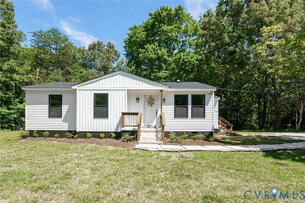 3 Acres of Land with Home for Sale in Goochland, Virginia