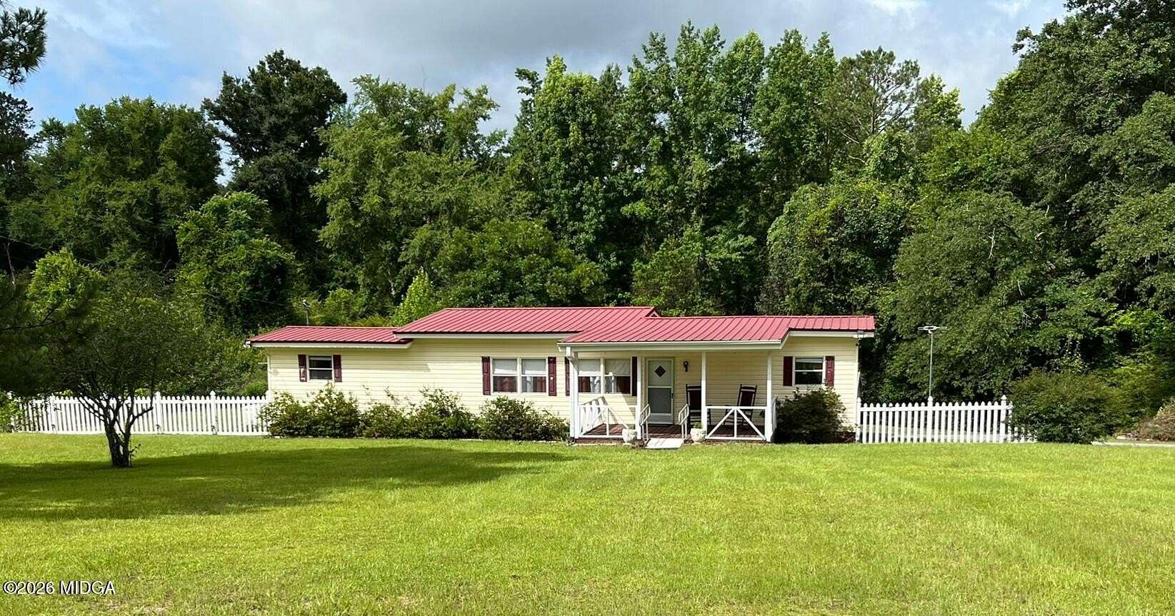 2 Acres of Land with Home for Sale in Lizella, Georgia