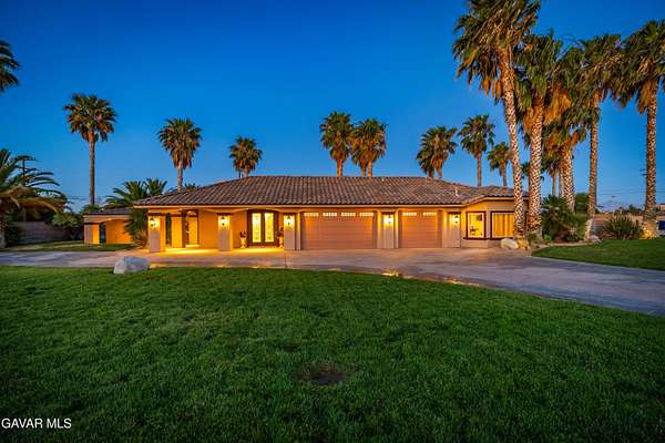2.29 Acres of Land with Home for Sale in Palmdale, California