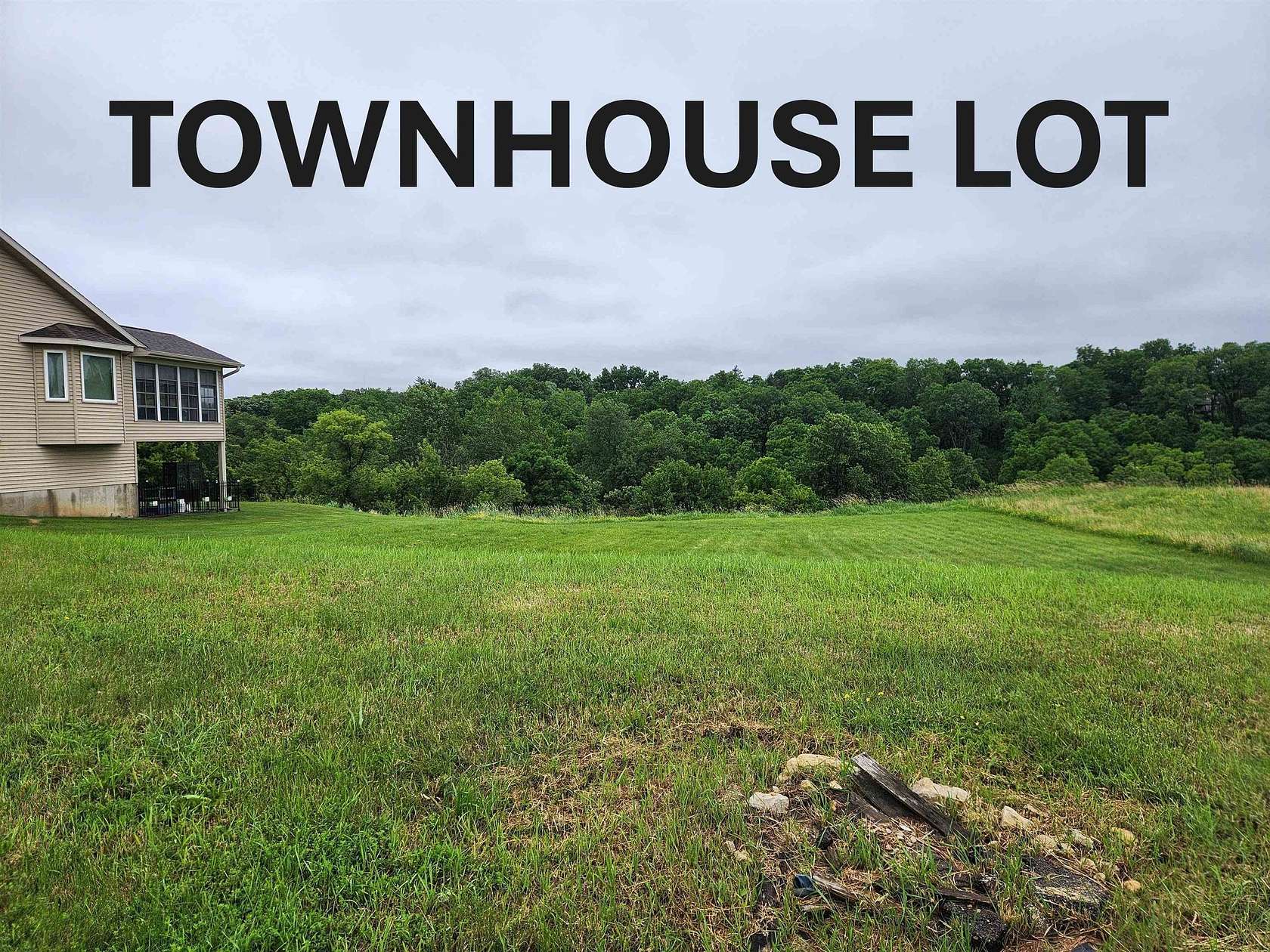0.43 Acres of Residential Land for Sale in Dubuque, Iowa