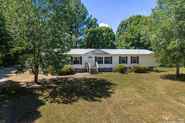 21 Acres of Land with Home for Sale in Brodnax, Virginia