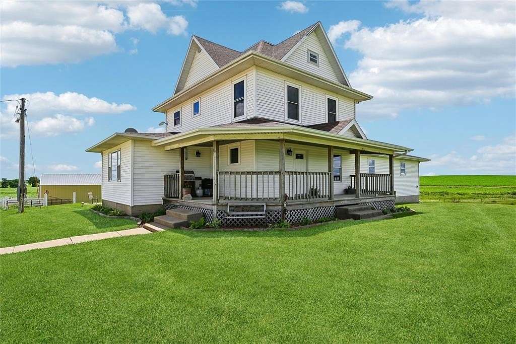 4.78 Acres of Land with Home for Sale in Anamosa, Iowa