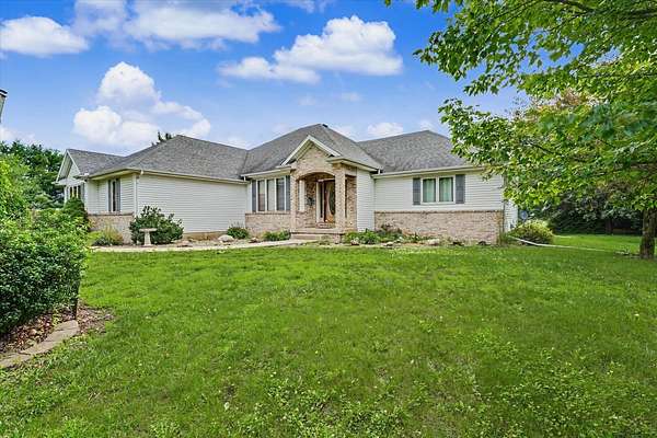5.32 Acres of Land with Home for Sale in Urbana, Illinois