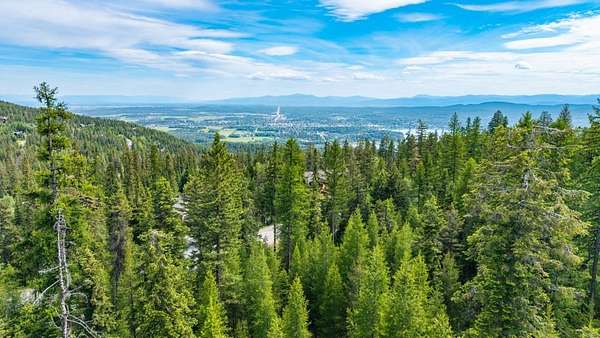 1 Acre of Residential Land for Sale in Whitefish, Montana