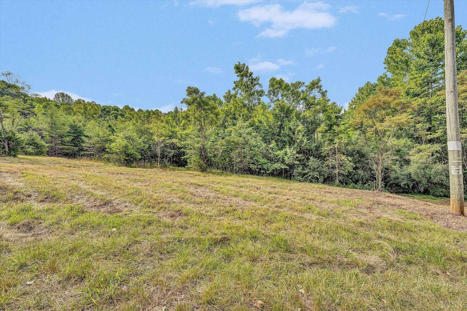 4 Acres of Residential Land for Sale in Goodview, Virginia