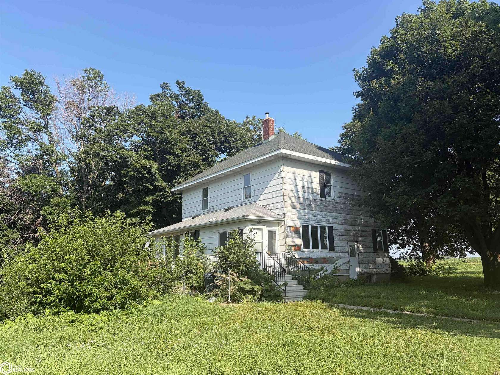 2.19 Acres of Land with Home for Sale in Britt, Iowa