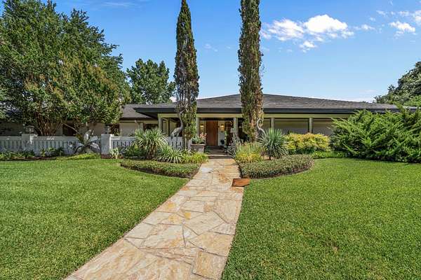4.26 Acres of Land with Home for Sale in Fort Worth, Texas