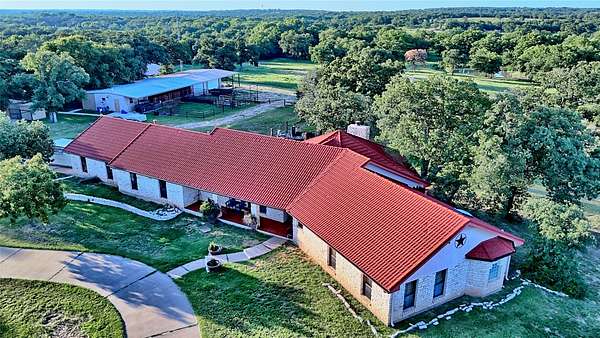 134 Acres of Land with Home for Sale in Nocona, Texas