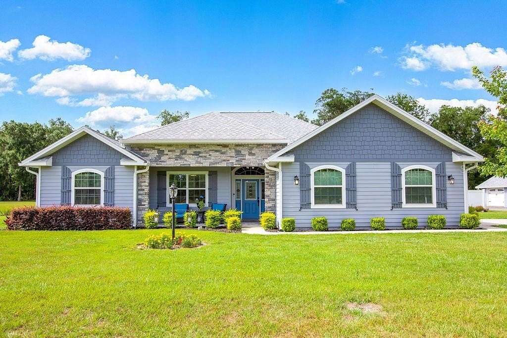 5.14 Acres of Land with Home for Sale in High Springs, Florida