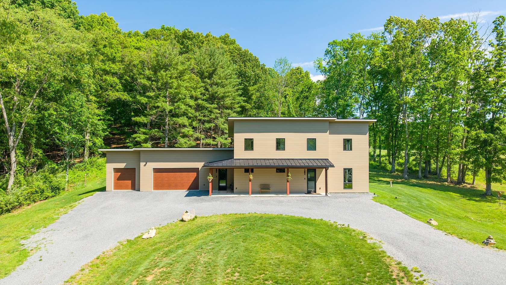 9.3 Acres of Land with Home for Sale in Lewisburg, West Virginia