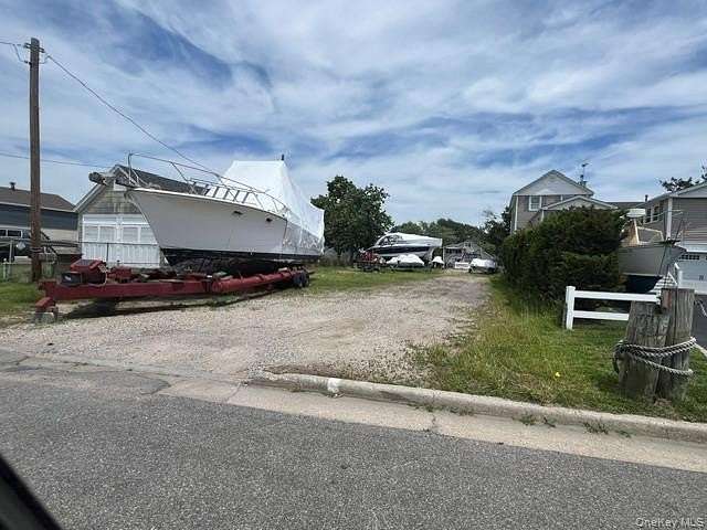 0.19 Acres of Land for Sale in Amityville, New York