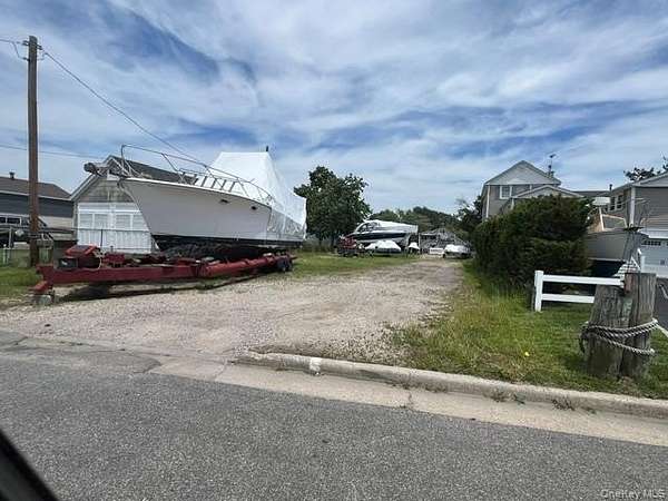 0.19 Acres of Land for Sale in Amityville, New York