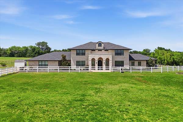 2.35 Acres of Land with Home for Sale in Van Alstyne, Texas