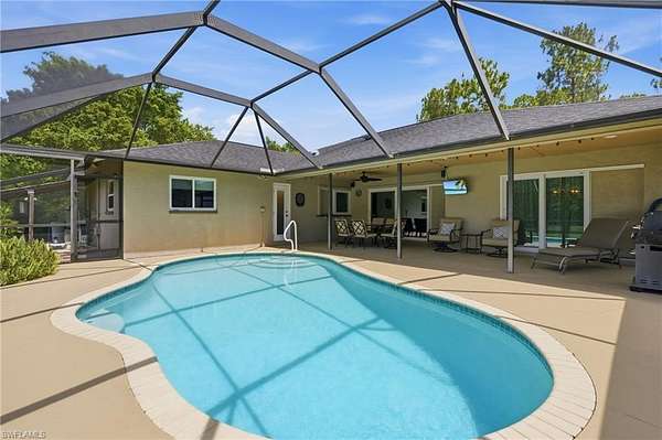 2.27 Acres of Land with Home for Sale in Naples, Florida