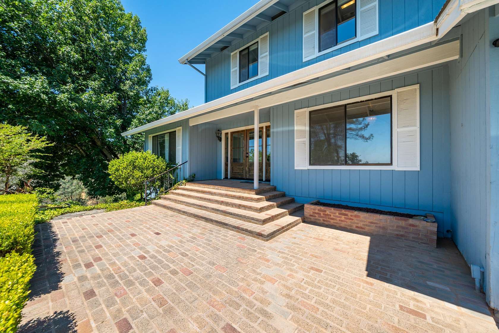 4.66 Acres of Land with Home for Sale in Redding, California