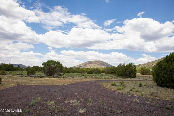 1 Acre of Residential Land for Sale in Williams, Arizona