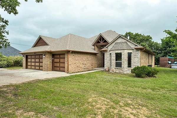2 Acres of Land with Home for Sale in Jones, Oklahoma