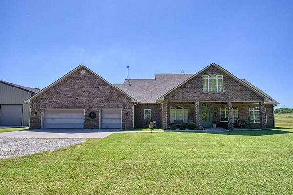 90 Acres of Recreational Land with Home for Sale in Stratford, Oklahoma