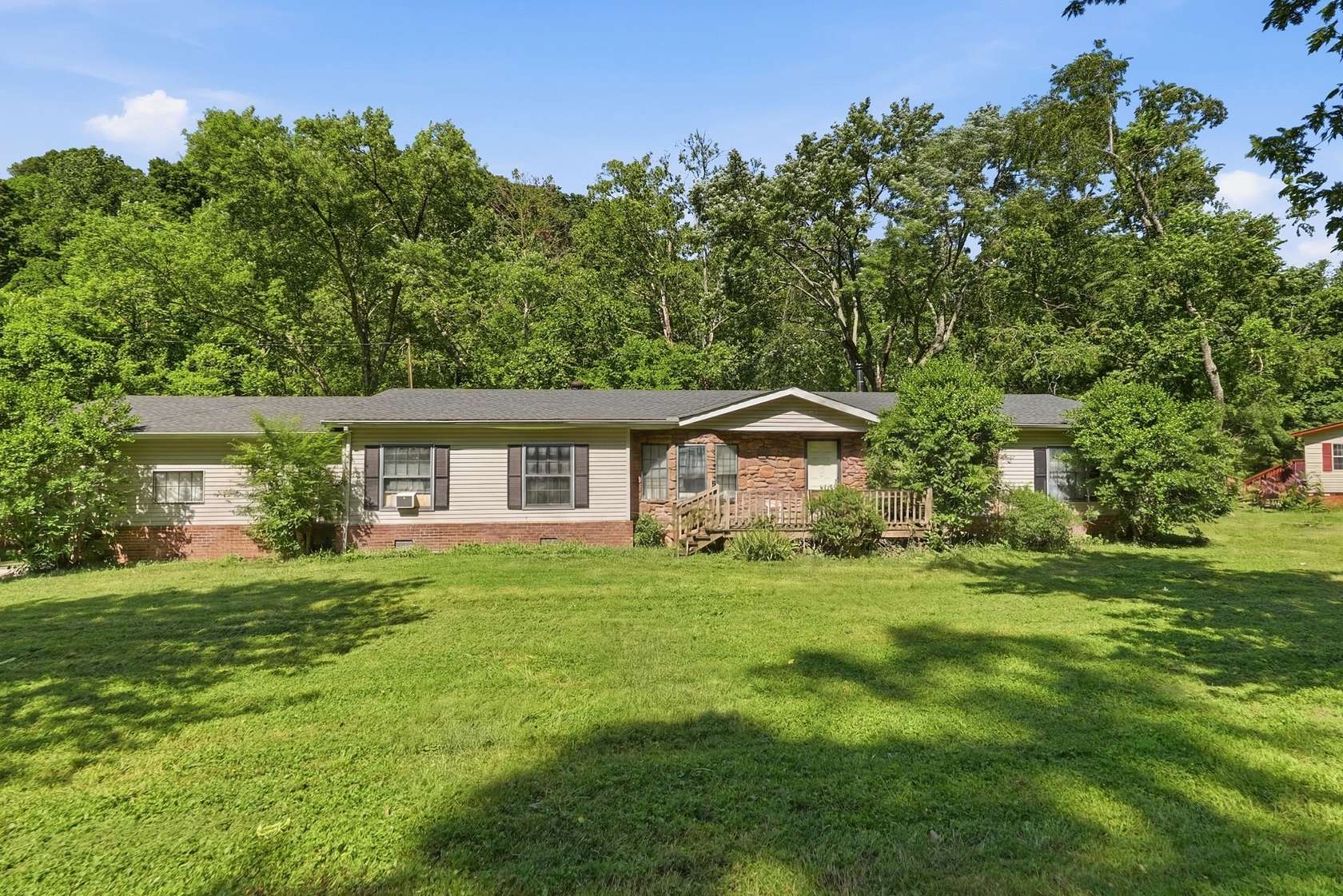 3.22 Acres of Land with Home for Sale in Goodlettsville, Tennessee