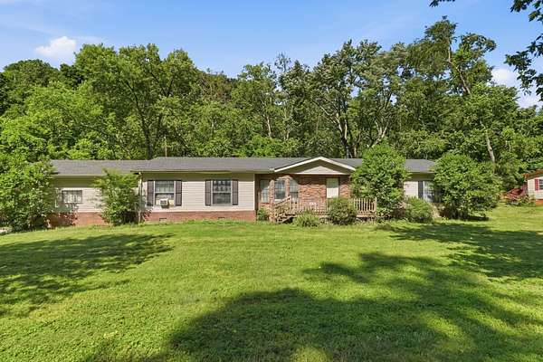 3.22 Acres of Land with Home for Sale in Goodlettsville, Tennessee