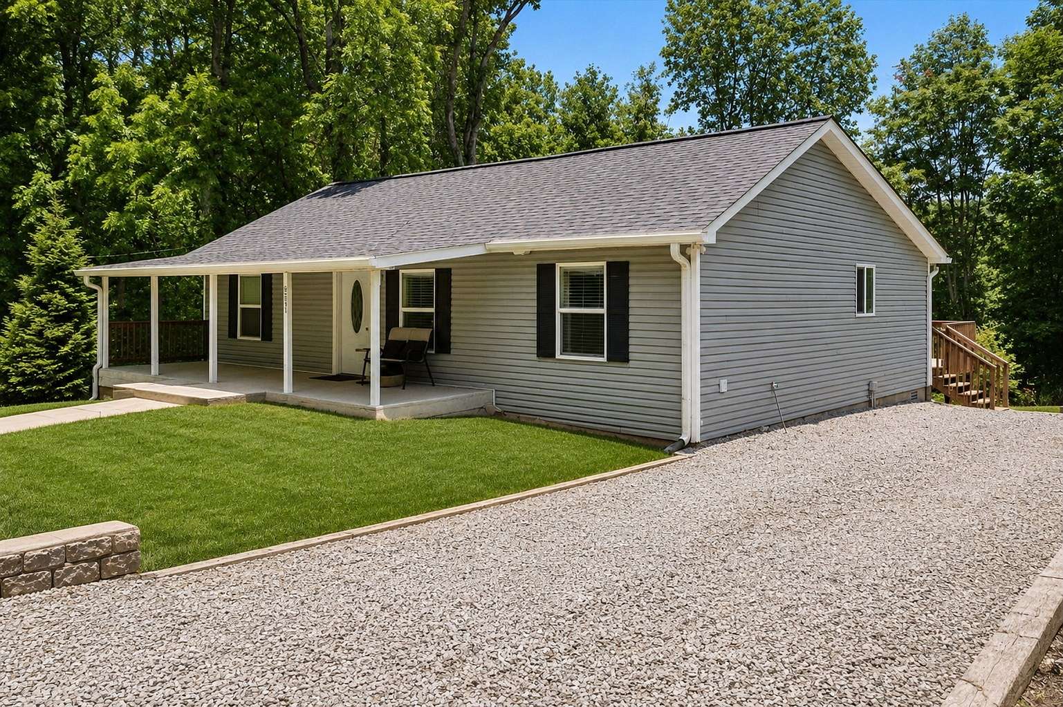 5.82 Acres of Land with Home for Sale in Whites Creek, Tennessee