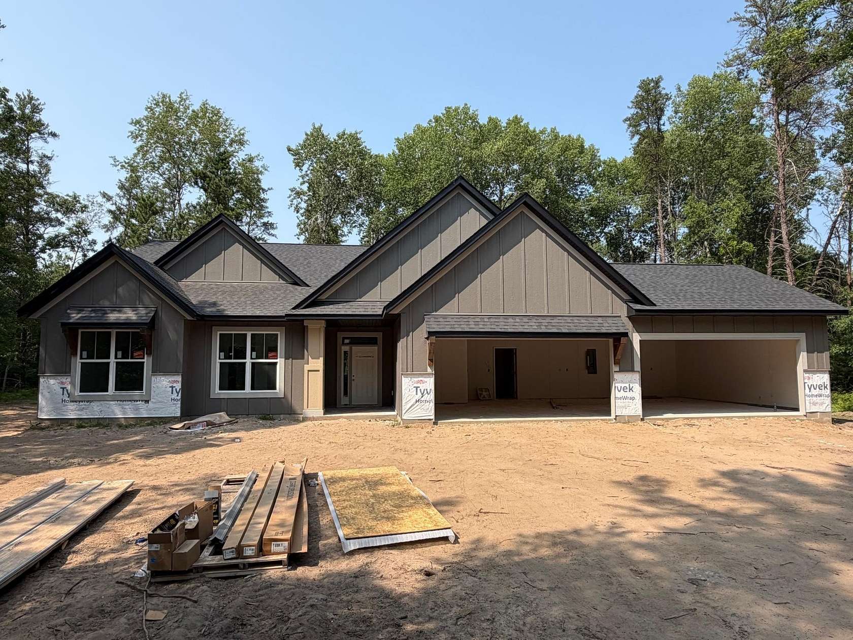2.49 Acres of Land with Home for Sale in Nisswa, Minnesota