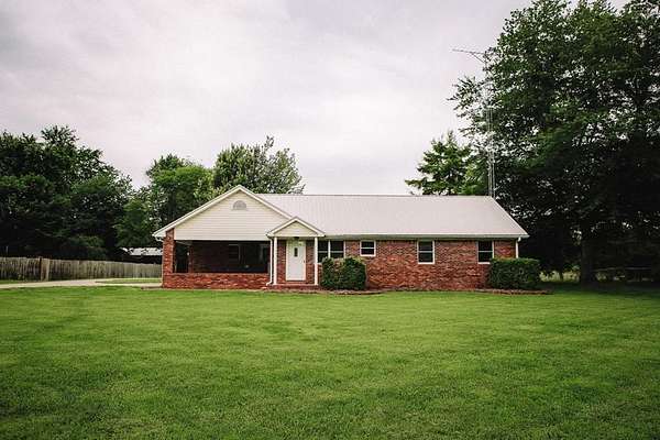 2 Acres of Land with Home for Sale in Puryear, Tennessee