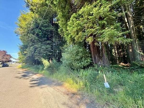 0.5 Acres of Residential Land for Sale in Eureka, California