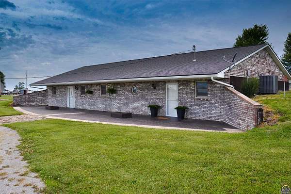 4.5 Acres of Land with Home for Sale in Waverly, Kansas