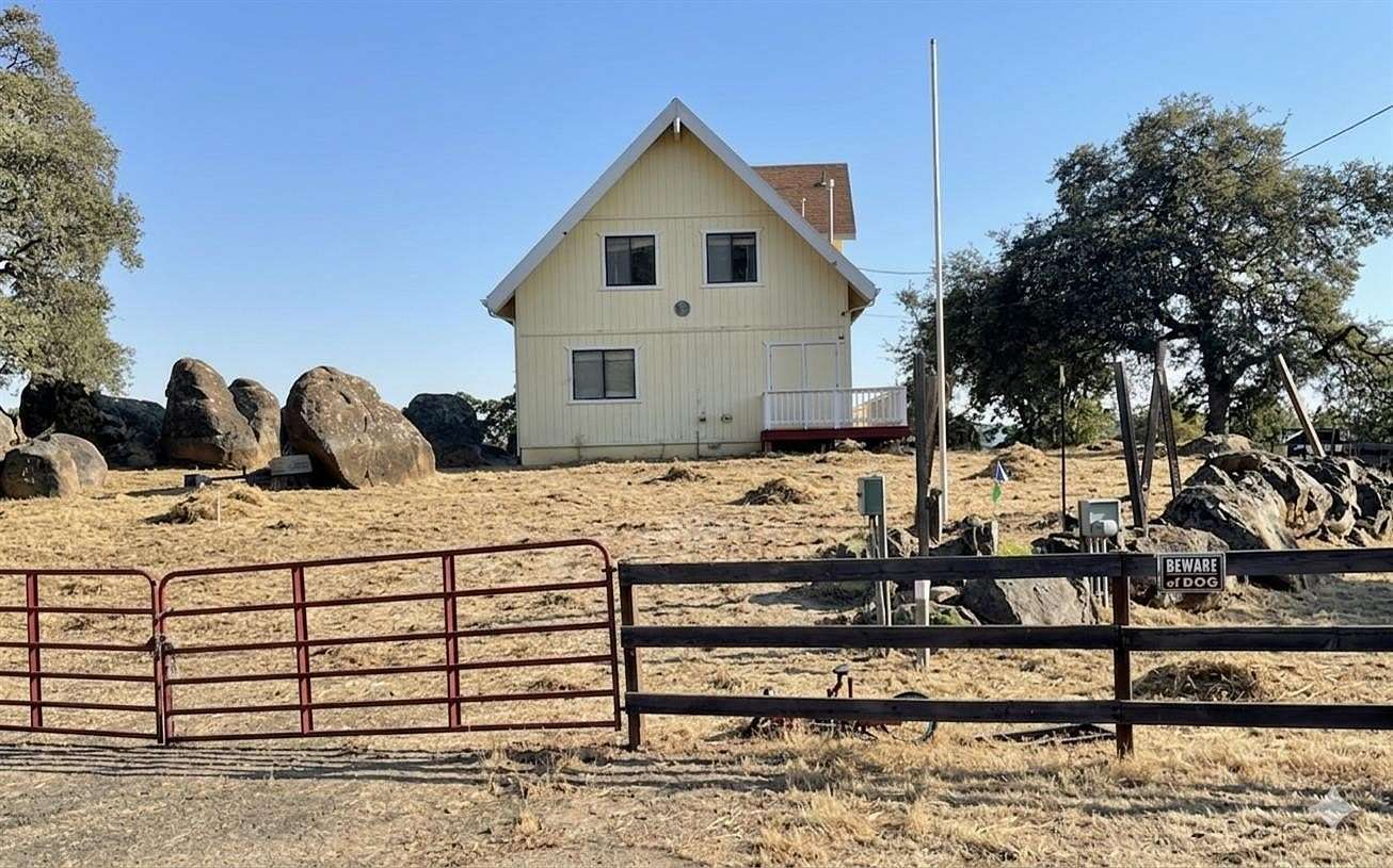 4.48 Acres of Land with Home for Sale in Squaw Valley, California