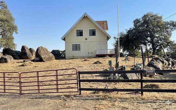 4.48 Acres of Land with Home for Sale in Squaw Valley, California