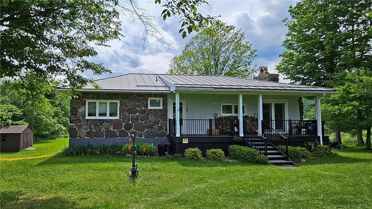13.5 Acres of Land with Home for Sale in Roxbury, New York