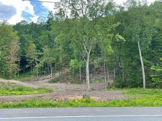 23.4 Acres of Land for Sale in Petersburg, New York