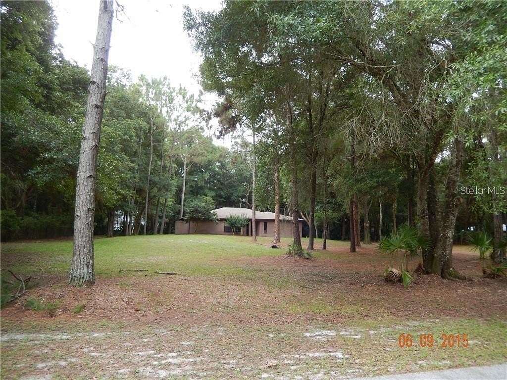 1.57 Acres of Land with Home for Lease in Wesley Chapel, Florida