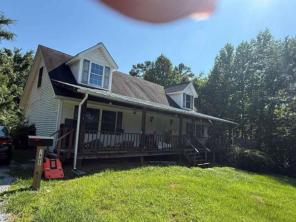 20.6 Acres of Land with Home for Sale in Greeneville, Tennessee