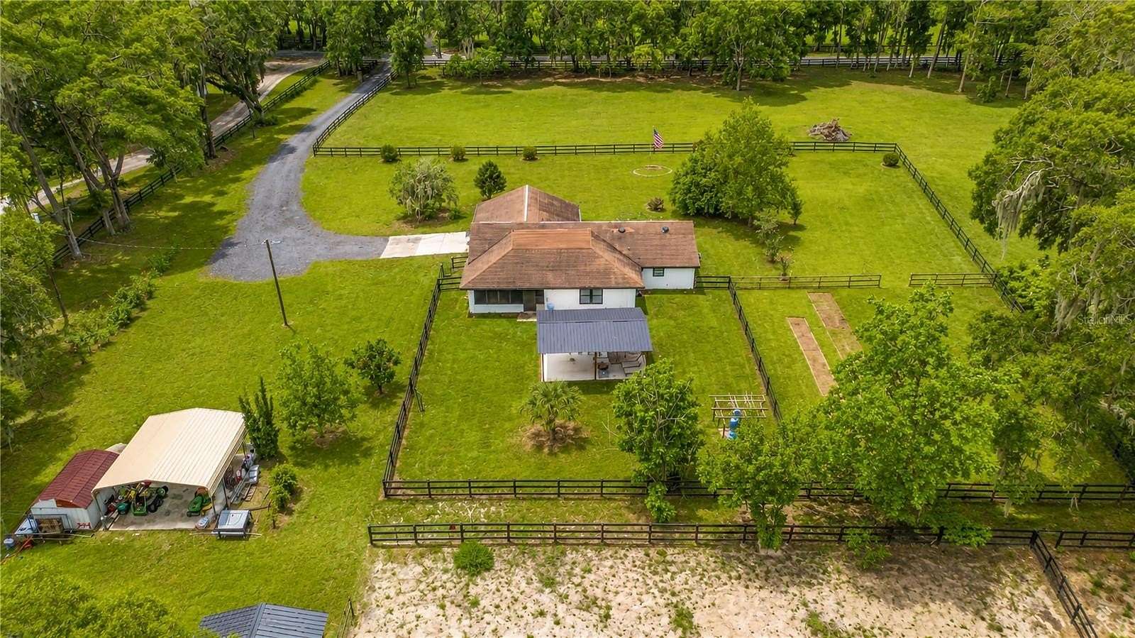 6 Acres of Land with Home for Sale in Anthony, Florida