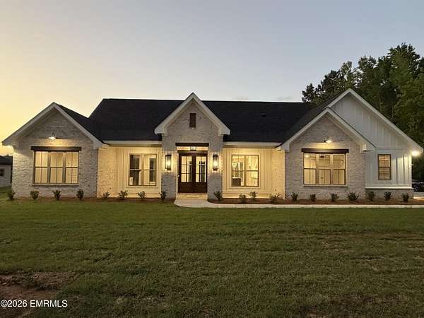 1.58 Acres of Land with Home for Sale in Collinsville, Mississippi