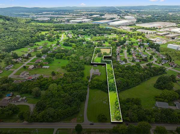 2.7 Acres of Residential Land for Sale in Lebanon, Tennessee