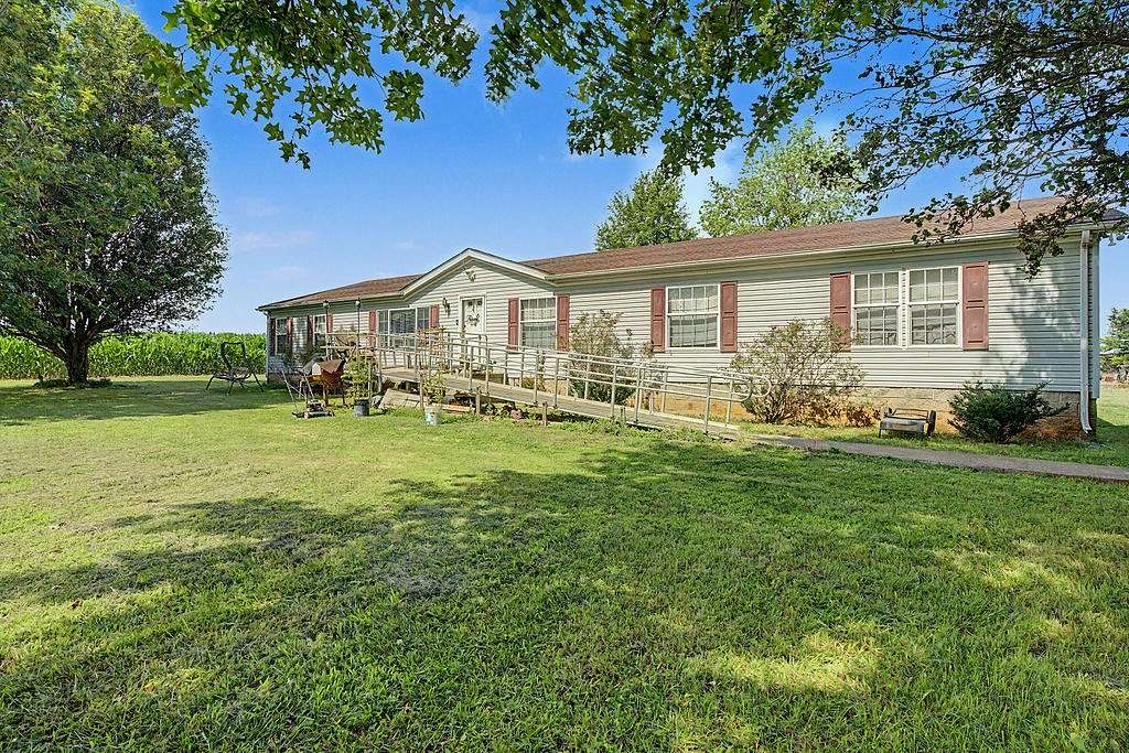 2.75 Acres of Land with Home for Sale in Guthrie, Kentucky