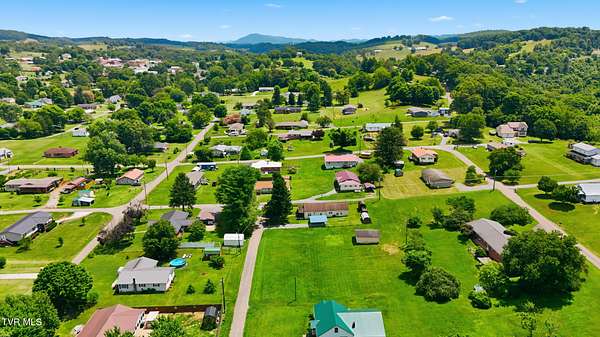 0.33 Acres of Residential Land for Sale in Jonesville, Virginia