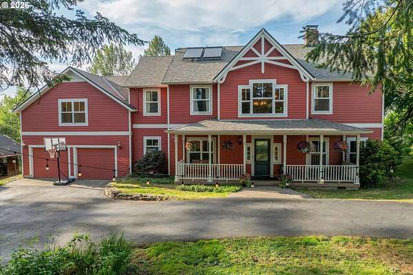 2.83 Acres of Land with Home for Sale in Oregon City, Oregon