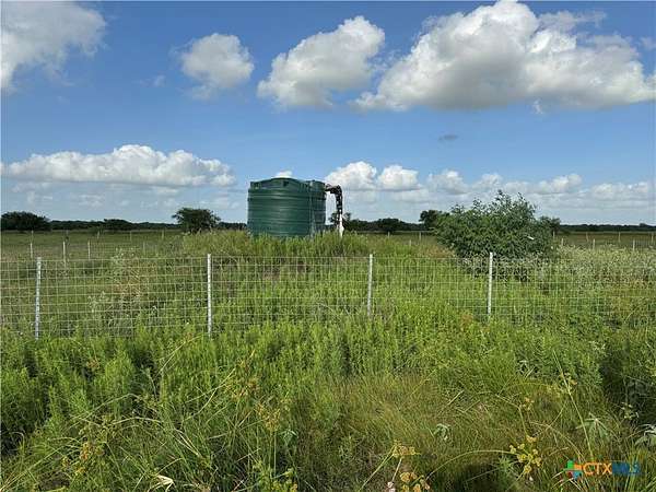 30.7 Acres of Land for Sale in Hallettsville, Texas