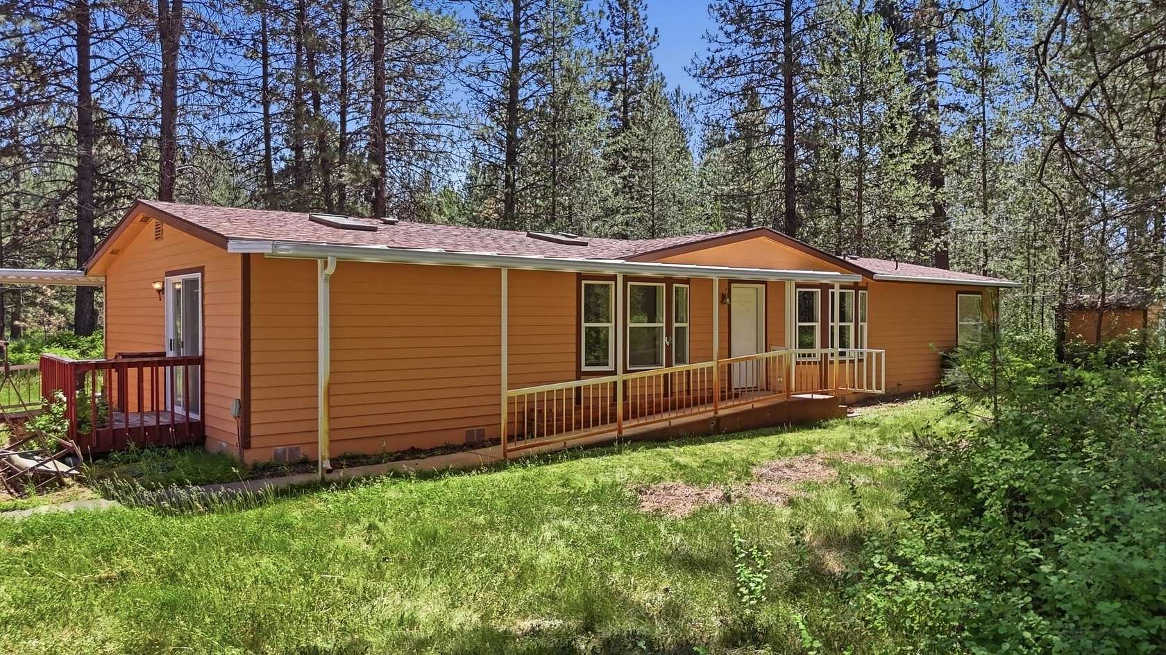 5.65 Acres of Land with Home for Sale in Chattaroy, Washington