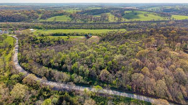 25 Acres of Recreational & Residential Land for Sale in Crane, Missouri