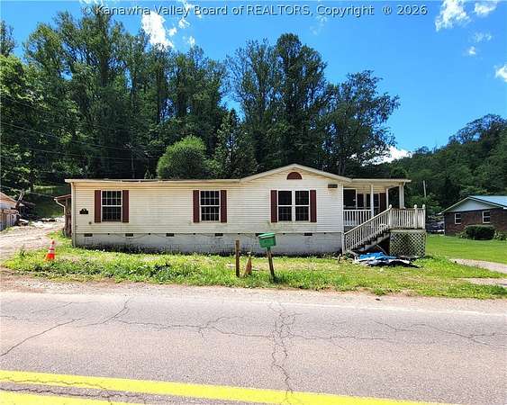 1 Acre of Land for Sale in Cross Lanes, West Virginia